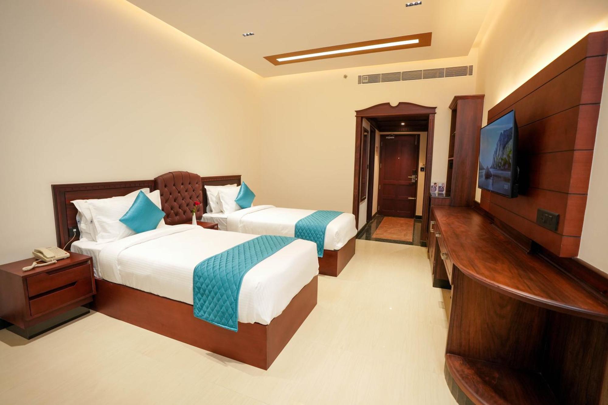 Hotel Blue Castle Thiruvananthapuram Exterior foto
